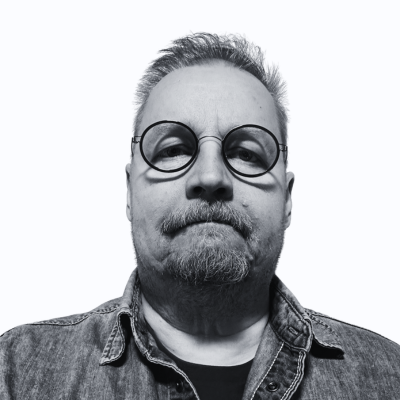 Digitalkkari Pekka Mämmelä.